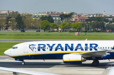 Ryanair Jet uçak Havaalanı, Napoli İtalya