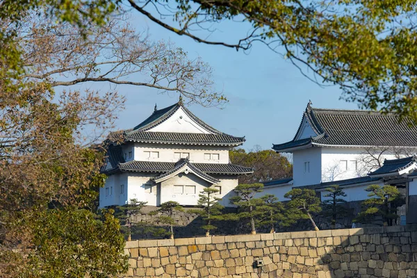 Osaka, architecture traditionnelle japonaise, château d'Osaka — Photo