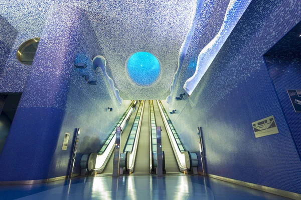  Toledo metro istasyonu iç Napoli