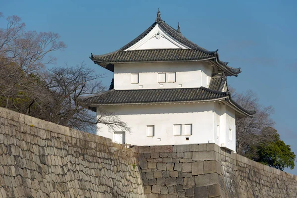 Osaka, architecture traditionnelle japonaise, château d'Osaka — Photo