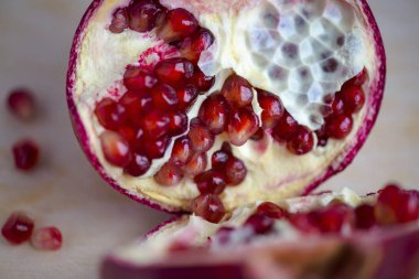 Taze nar, nar yakın çekim parçası