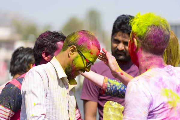 Gente Celebrando Holi Jaipur Marzo 2017 India —  Fotos de Stock