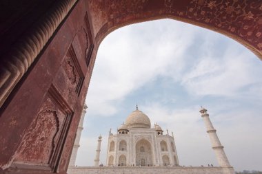 Agra Hindistan Taj Mahal ünlü kabirde untypical görünümünü