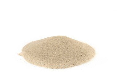 Beyaz Kum Yığını Beyaz Arkaplanda izole, Gerçek Maldivler Kum Doku veya Arkaplan Olarak Kum