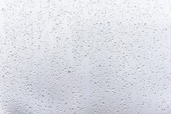Fönster Med Droppar Efter Kraftigt Regn Droppar Vatten Glas Som — Stockfoto