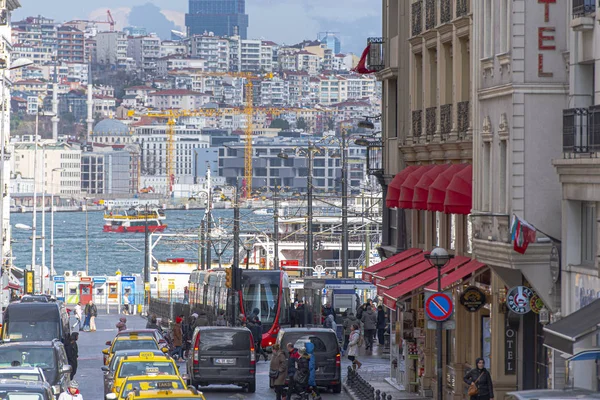 Κωνσταντινούπολη Ιανουαρίου Δείτε Έναν Από Τους Κεντρικούς Δρόμους Της Κωνσταντινούπολης — Φωτογραφία Αρχείου