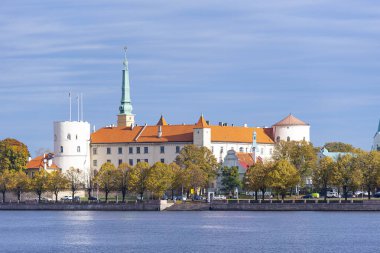 Riga, Letonya 'daki Riga Kalesi' ne bak.