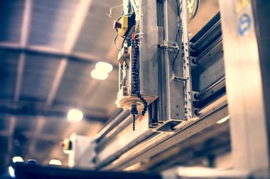 Yüksek hızlı Cnc makinesi.