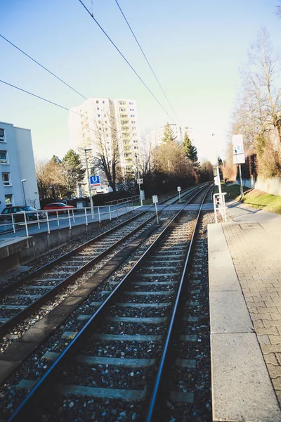 Strade ferroviarie. Ferrovie e pietre. La città moderna. Paesi Bassi — Foto Stock