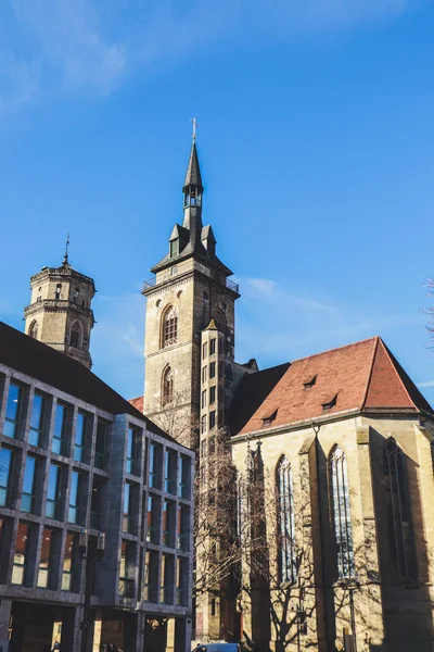 Arquitectura de ciudad. Calles acogedoras. Atmósfera. Stuttgart Alemania — Foto de Stock