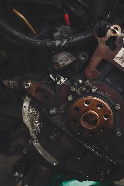 Auto Mechanic Working Car Engine Mechanics Garage Repair Service Close — Stock Photo, Image