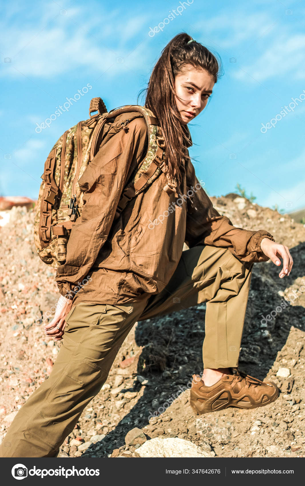 Girl Tactical Clothing Military Woman Camouflage Jungle Adventure