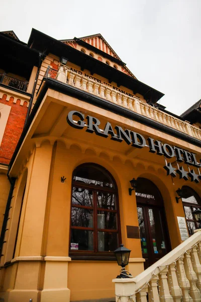 Grand Hotel Stamary Beautiful Front Entrance Hotel Architecture 사이트 자코파네 — 스톡 사진