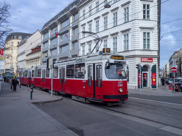 Vue Sur Tramway Dans Rue Vienne — Photo