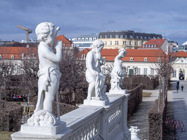 Вид Статуи Бельвее Вене — стоковое фото