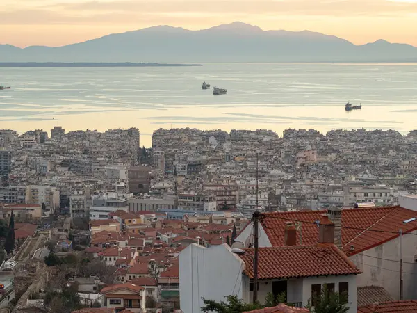 Günbatımında Selanik 'in Panoraması.