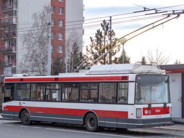 Brno şehrindeki tramvayın manzarası.