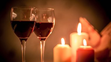 Restourant romantik akşam yemeği