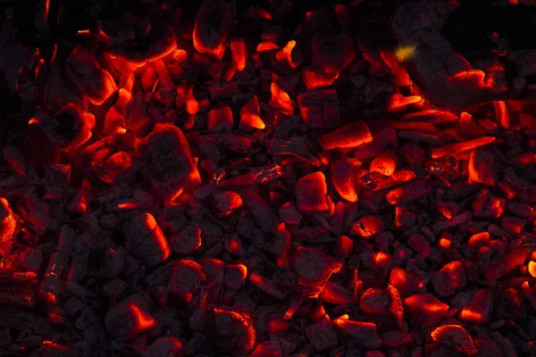 暖炉で薪を燃やす — ストック写真