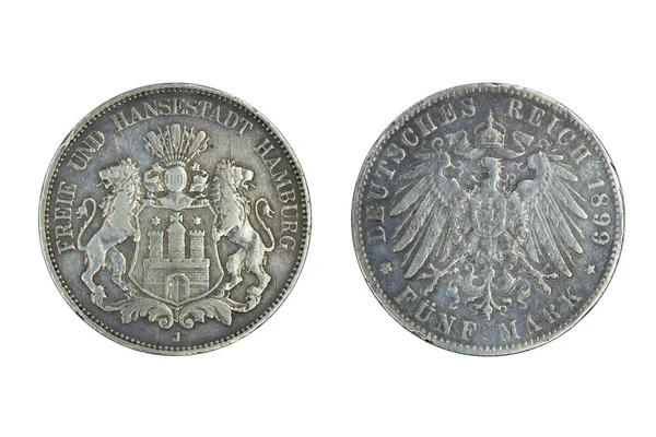 德意志帝国汉堡银币5枚 标志1899年5枚 狮子支持盾牌与要塞 骑士头盔在顶部 皇鹰与盾牌在胸前 冠与带子上方 — 图库照片