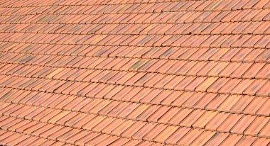 eski kırmızı kiremit