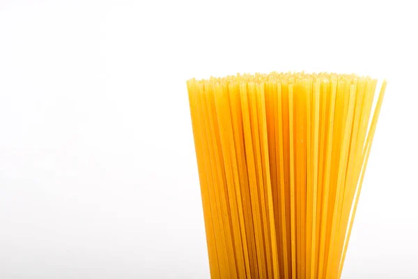 Spaghetti Vit Bakgrund Italienska Spaghetti Spaghetti — Stockfoto