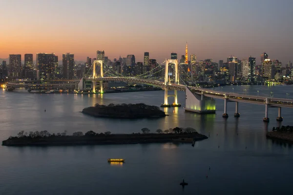 Gökkuşağı Köprüsü Tokyo