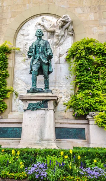 Bronze Statue of Major Davel in Chateau Saint-Maire in Lausanne, Switzerland, Europe. — Stock Photo, Image