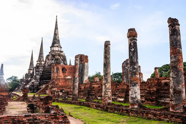 Asya dini mimari görünümünü antik pagodadan Wat Phra Sri Sanphet Historical Park, Ayuthaya Eyaleti, Tayland, Thailand, Güneydoğu Asya. Tayland'ın en iyi tarihi dönüm noktası, cazibe ve hedef