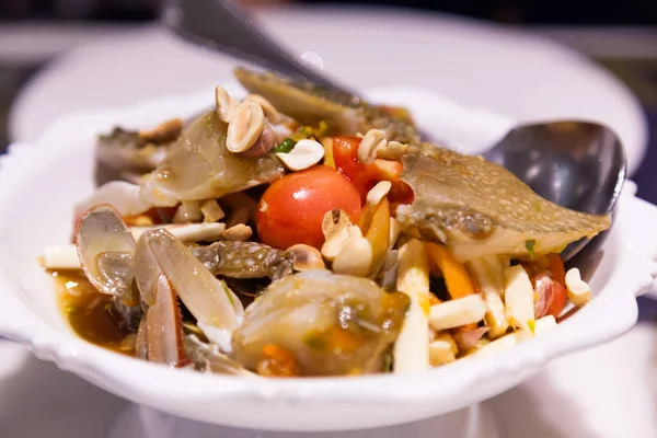 Comida Herbal Tradicional Asiática Ensalada Papaya Verde Tailandesa Som Tum — Foto de Stock