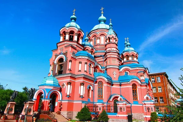 Rusya 'nın İrkutsk şehrindeki Kazan Katedrali, Tanrı' nın Annesi Simgesi.
