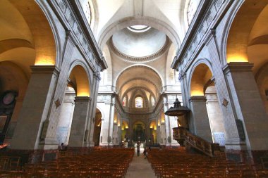 Paris, Fransa: Haziran 19,2017: kilise Notre-Dame, Versailles olduğu Roma Katolik parish Kilisesi 