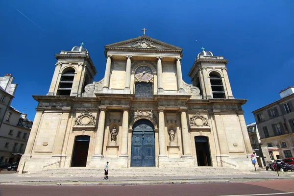 Paris , France : June 19,2017  : Church of Notre-Dame, Versailles  is a Roman Catholic parish church — Stock Photo, Image
