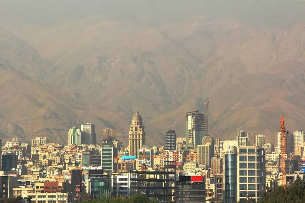 La vista panorámica de Teherán, Irán — Foto de Stock