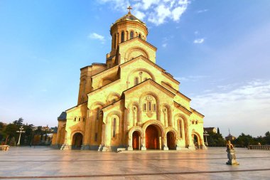 Kutsal Trinity Katedrali, Tiflis, Gürcistan'ın başkenti
