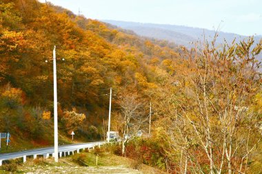 Tiflis, Gürcistan'daki Gürcü askeri otoyol güzel manzaraya