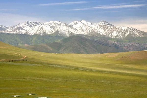 Bellissimo Panorama Con Montagne Tian Shan Naryn Del Kirghizistan — Foto Stock