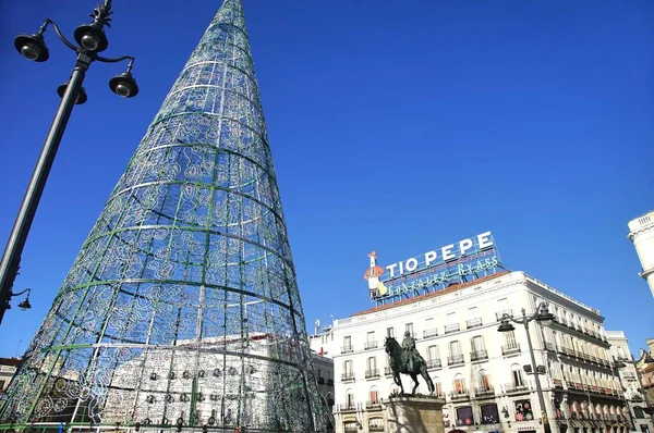 Madrid España Diciembre 2019 Puerta Del Sol Una Gran Plaza — Foto de Stock