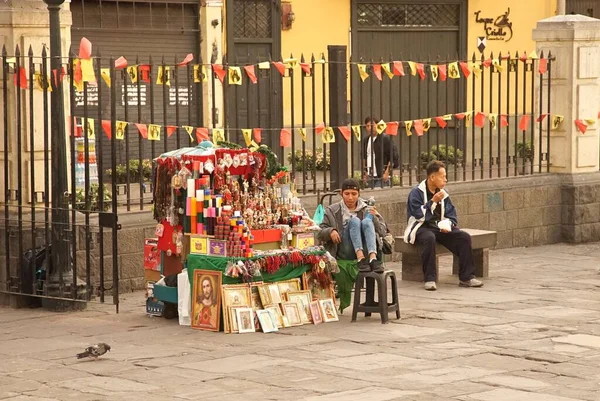 2019年12月5日 秘鲁利马大教堂座落在利马市中心的市长广场 — 图库照片