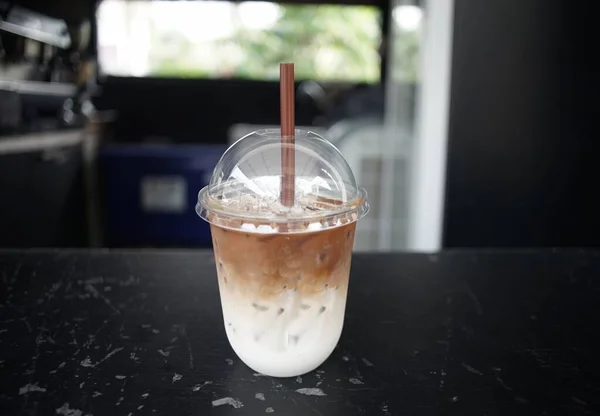 Eiskaffee Einer Tasse Einem Geschäft — Stockfoto