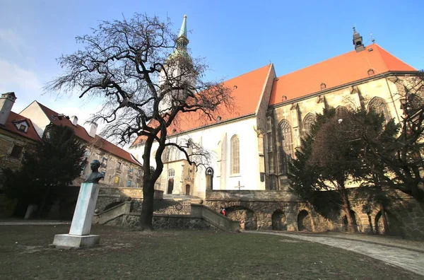 Antiga Igreja Bratislava Capital Eslováquia — Fotografia de Stock