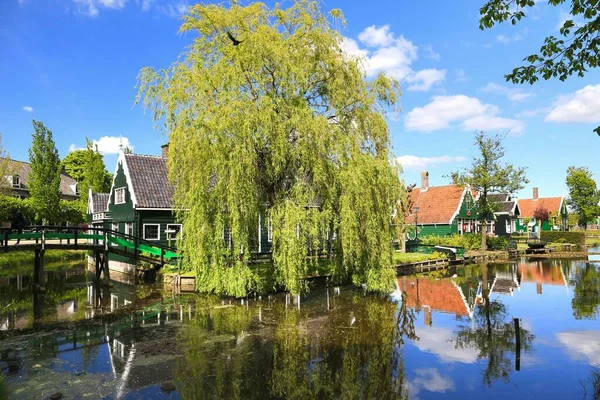 Zaanse Schans Είναι Ένα Από Δημοφιλή Τουριστικά Αξιοθέατα Της Ολλανδίας — Φωτογραφία Αρχείου