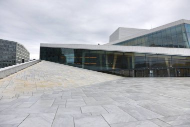 Oslo, Norveç 21 Mayıs 2019 Oslo Opera Salonu Norveç 'te bir ulusal opera salonudur.