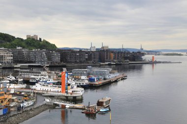 Oslo, Norveç 21 Mayıs 2019 Oslo, Norveç liman manzaralı Opera Binası 