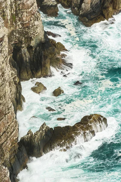 Côte des falaises océaniques — Photo