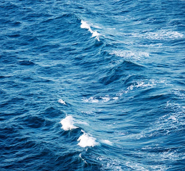 Surface des vagues océaniques — Photo
