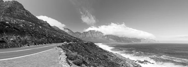 沿海公路南非黑与白 — 图库照片