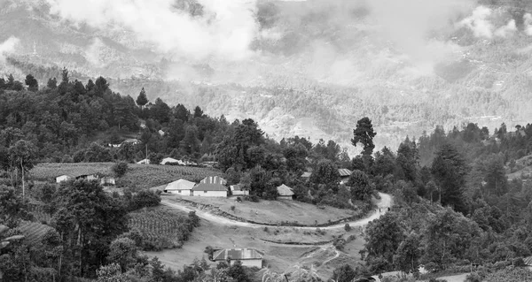 Guatemala manzara siyah ve beyaz — Stok fotoğraf