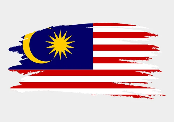 Malaysias flagga. Borste målade flaggan av Malaysia. Handritad stil illustration med en grunge effekt och akvarell. Flagga av Malaysia med grunge konsistens. Vektorillustration. — Stock vektor