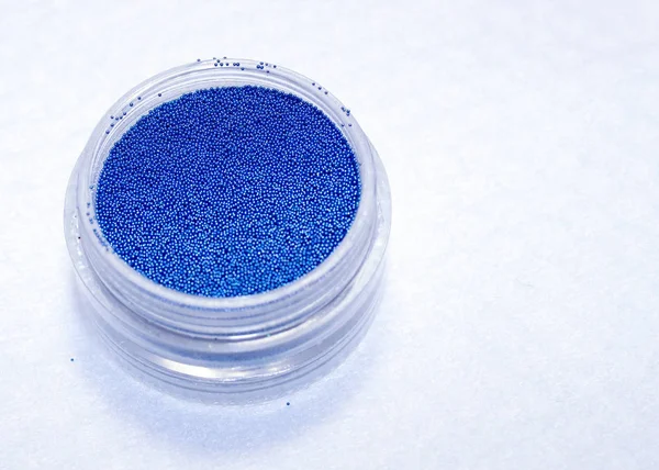 Kék flitter az üvegben — Stock Fotó